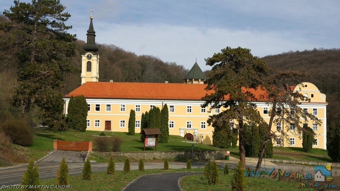 manastir Novo Hopovo