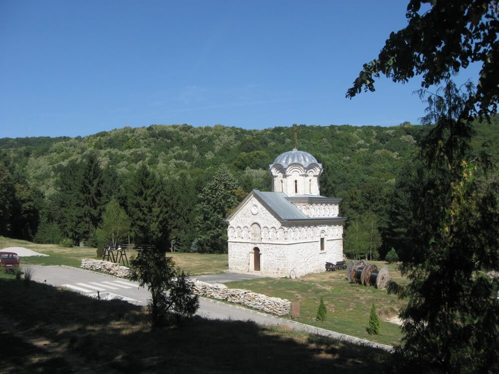 manastir Staro Hopovo
